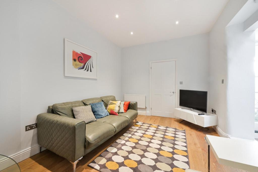 Cozy Hideaway In South Ken! Leilighet London Eksteriør bilde