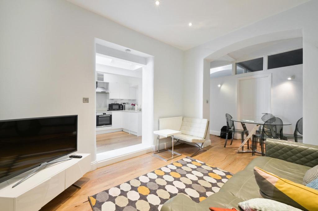 Cozy Hideaway In South Ken! Leilighet London Eksteriør bilde